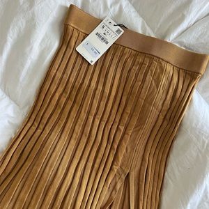 zara pleated knit skirt